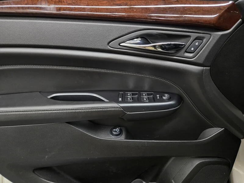 Used 2015 Silver Coast Metallic Cadillac Premium Collection image 13