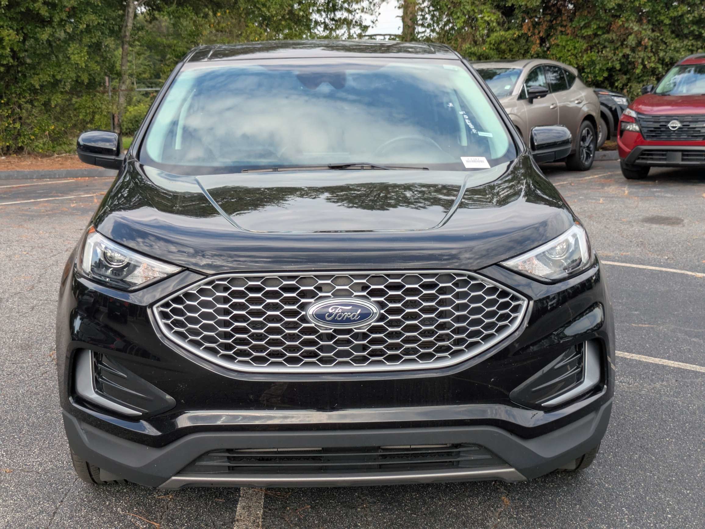 Used 2024 Black Ford SEL image 8