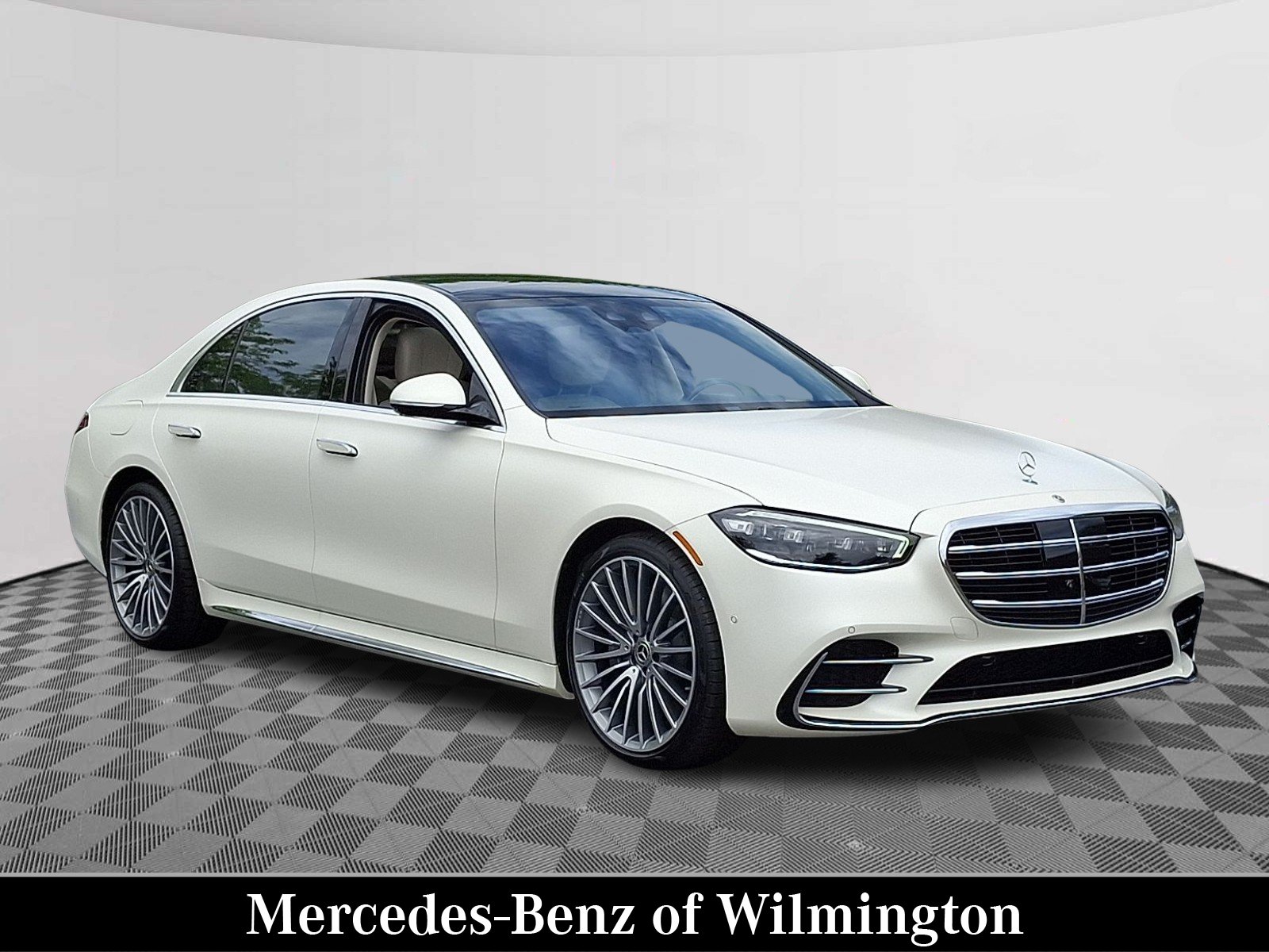 2023 Mercedes-Benz S-Class S 500 4MATIC's photo