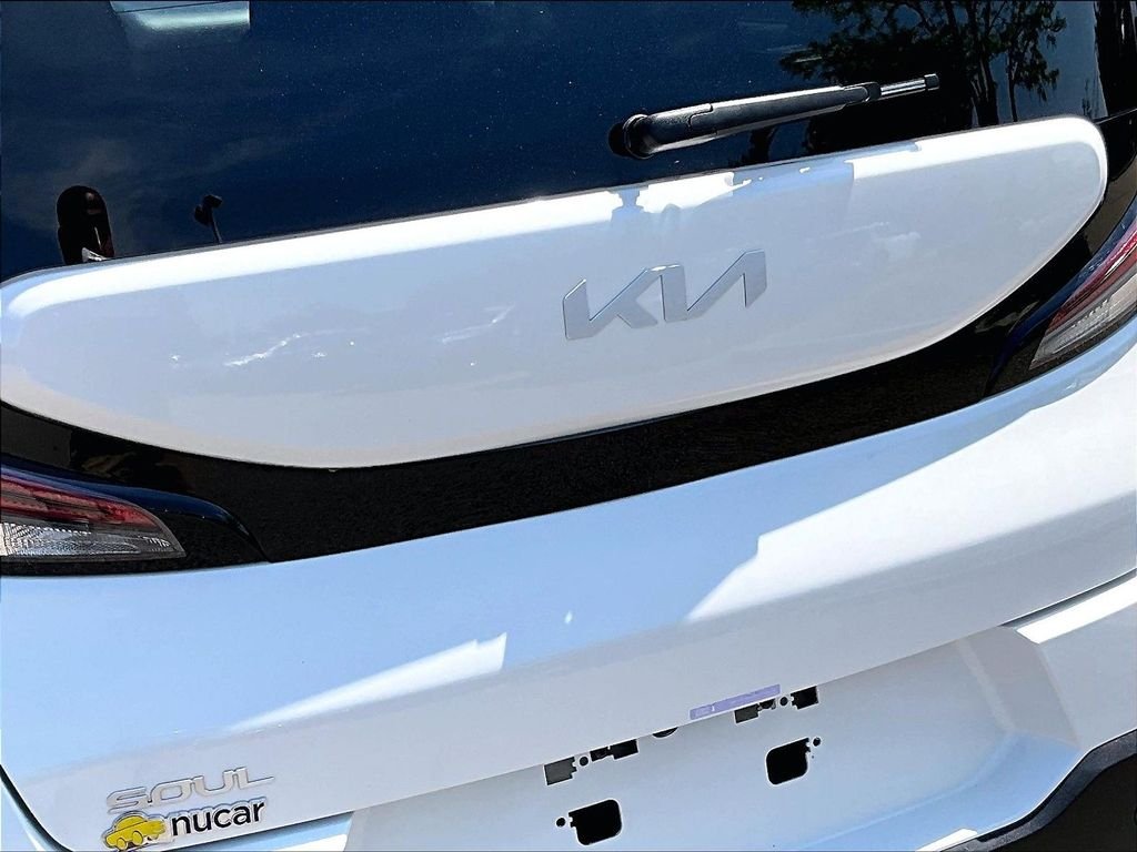 Used 2023 White Kia LX image 26