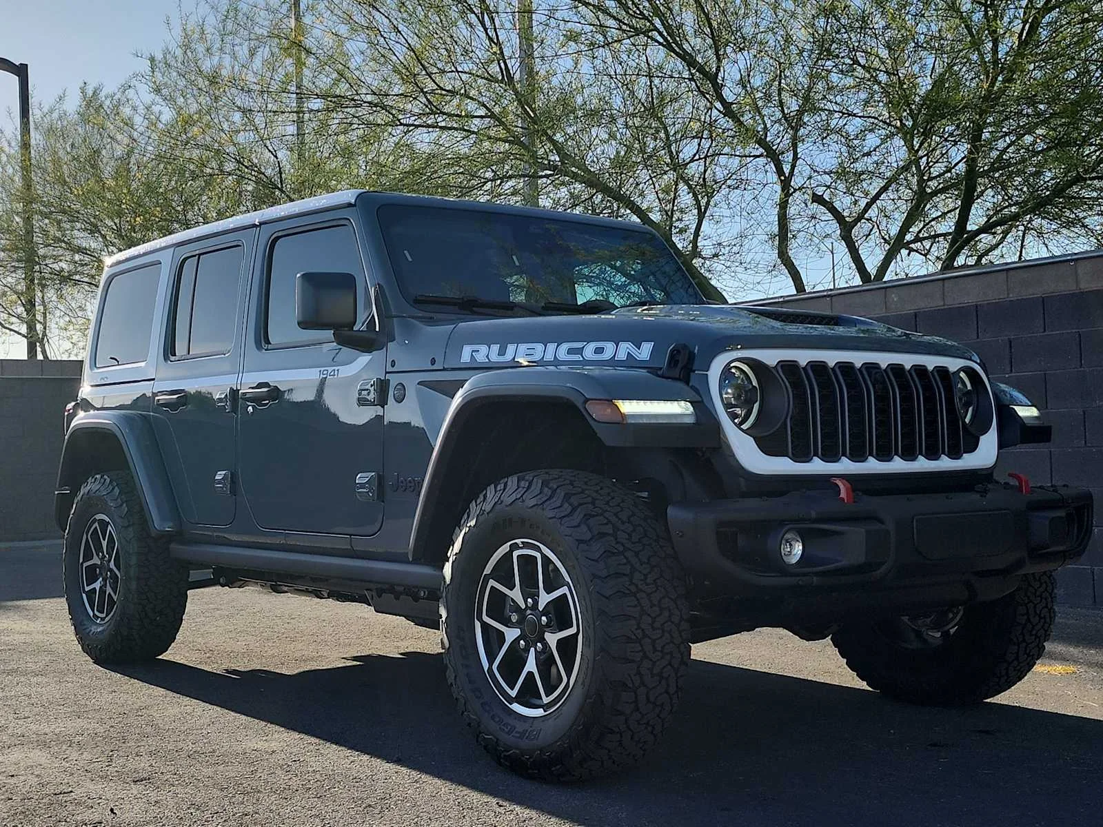 New 2026 Anvil Clearcoat Jeep Rubicon image 5