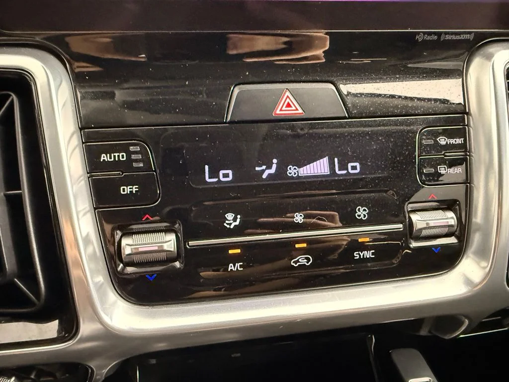 Used 2023 White Kia SX image 35