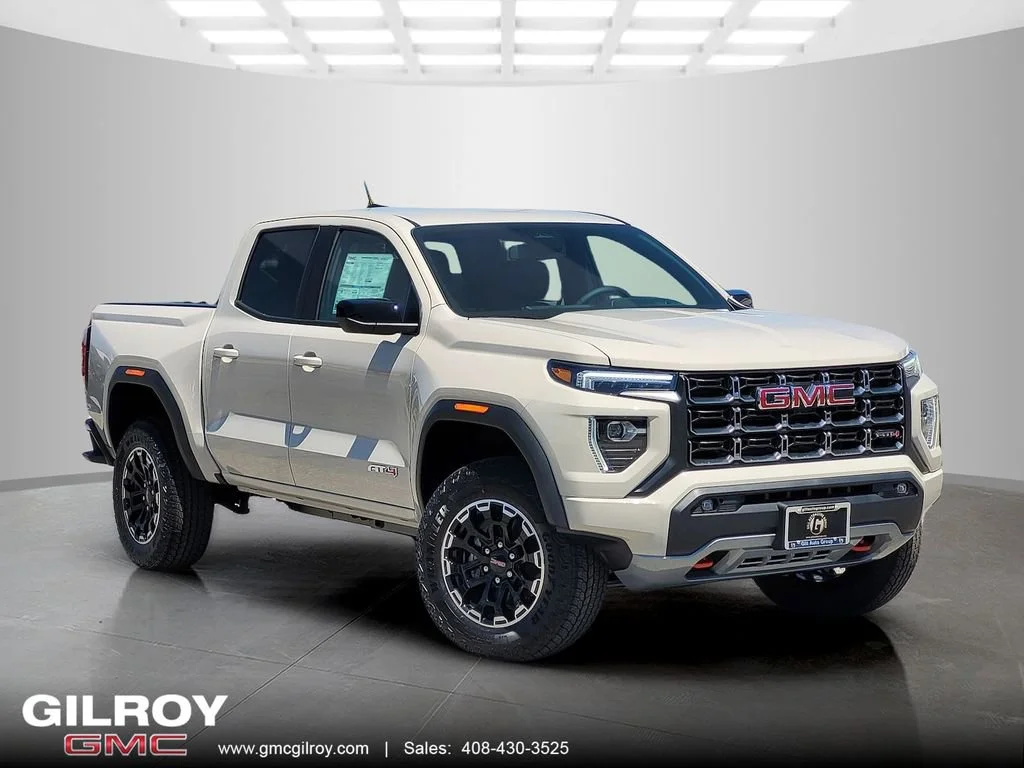 2026 GMC Canyon 4WD AT4 Crew Cab Short Box's photo