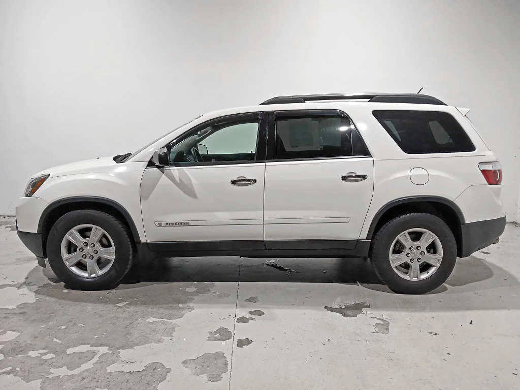Used 2007 White GMC SLE 1 image 4