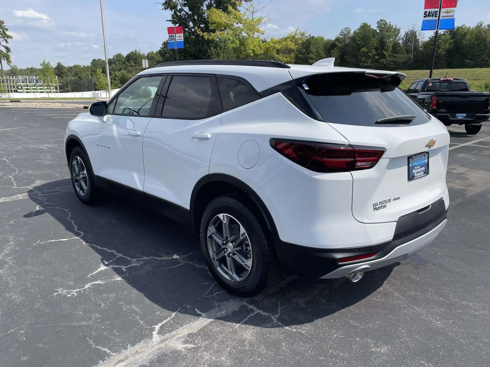 New 2026 Summit White Chevrolet 2LT image 4