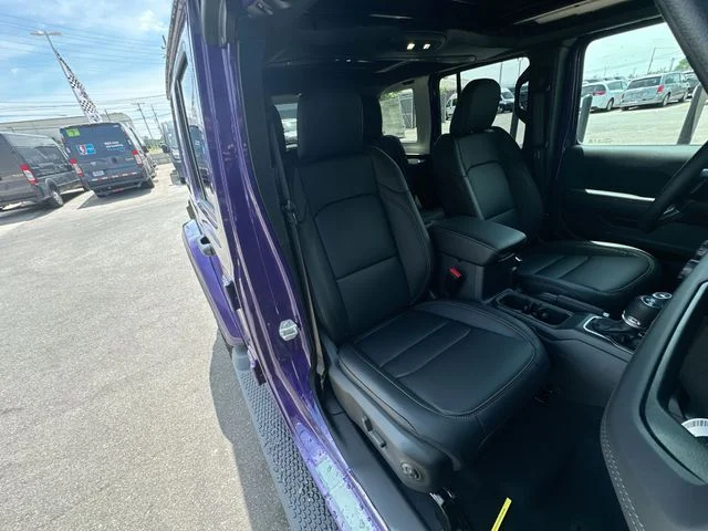 New 2026 Reign Exterior Paint Jeep Sahara image 26
