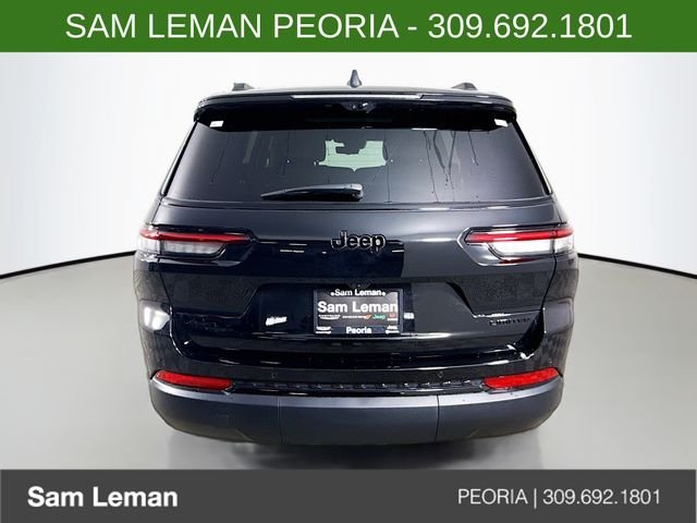 New 2025 Diamond Black Crystal Pearl-Coat Exterior Paint Jeep Limited image 6