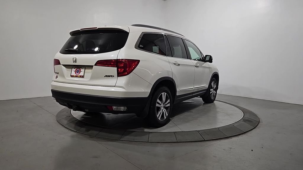 Used 2017 White Honda EX-L image 5