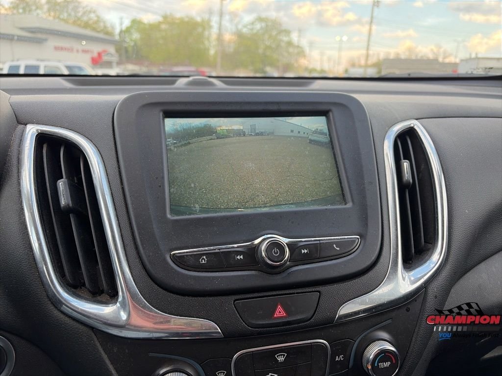 Used 2018 Gray Chevrolet LT image 23