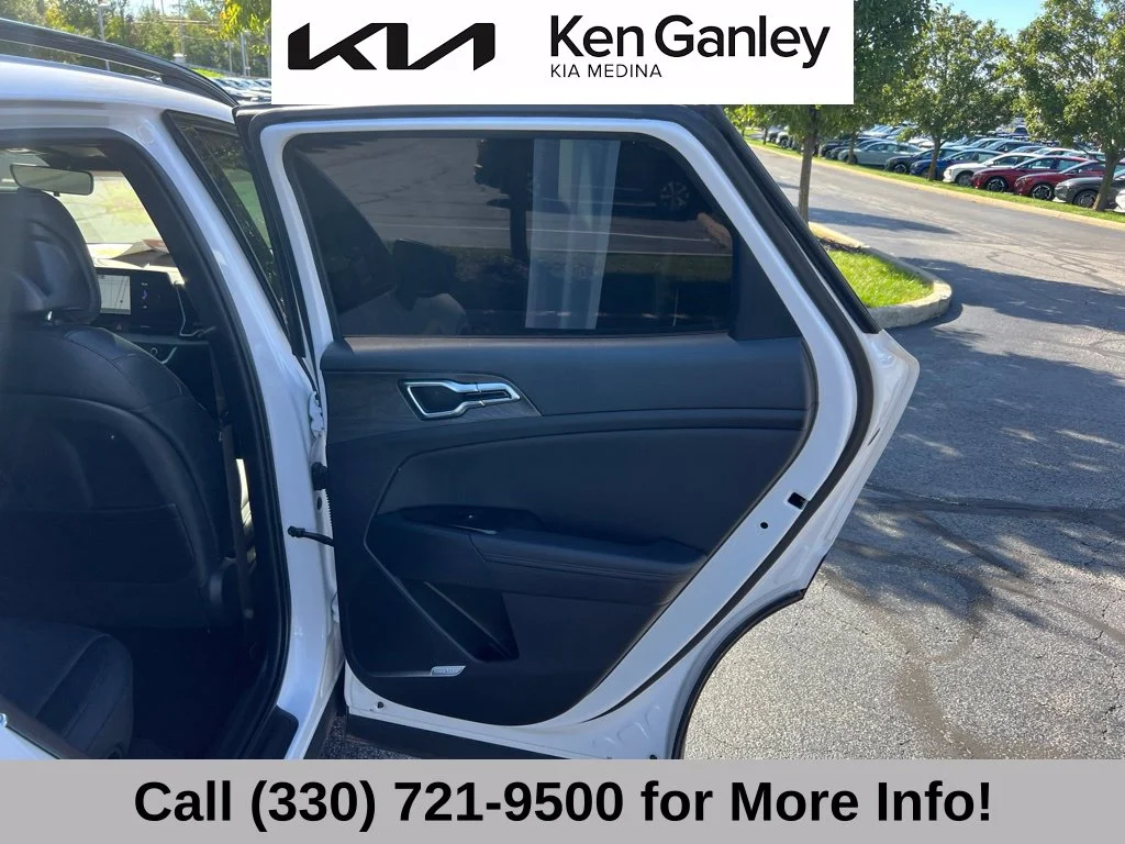Certified Used 2025 White Kia X-Pro Prestige image 52