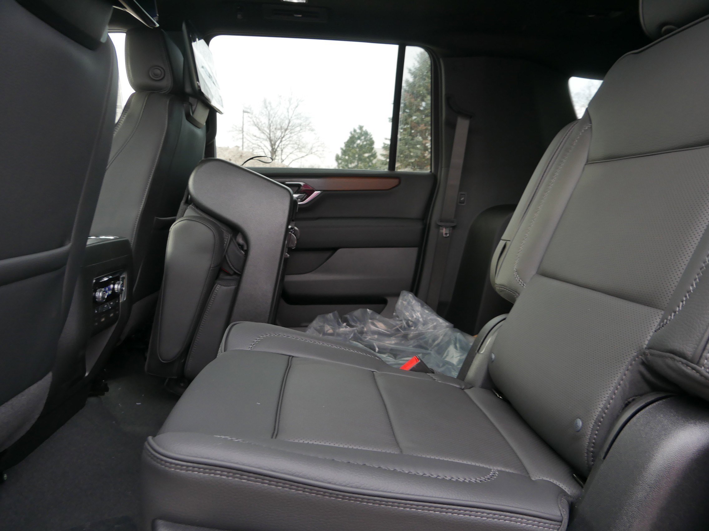 New 2026 Glacier White Tricoat GMC Denali image 5