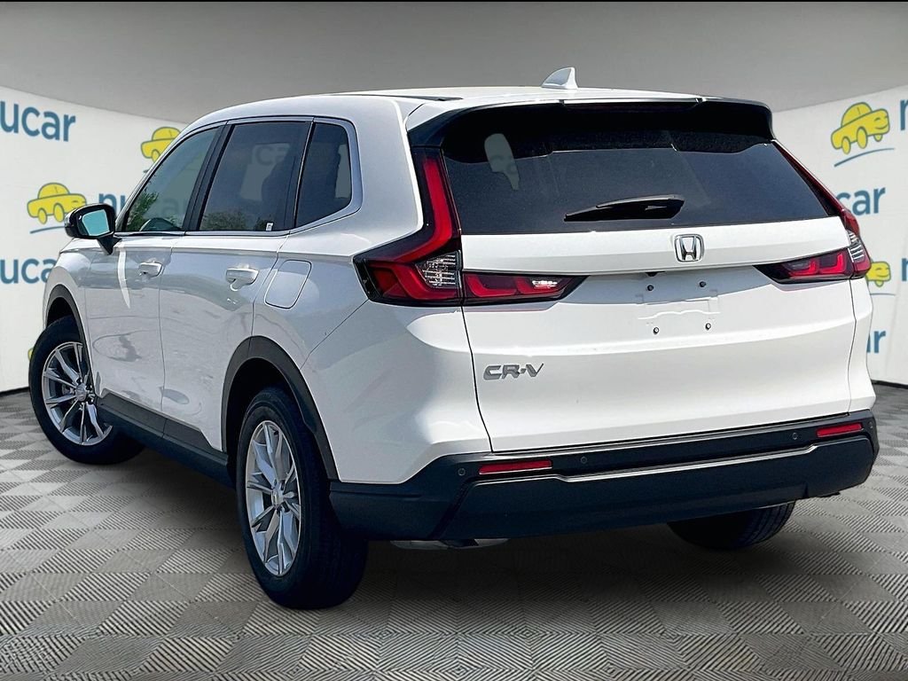 Used 2025 White Honda EX-L image 4