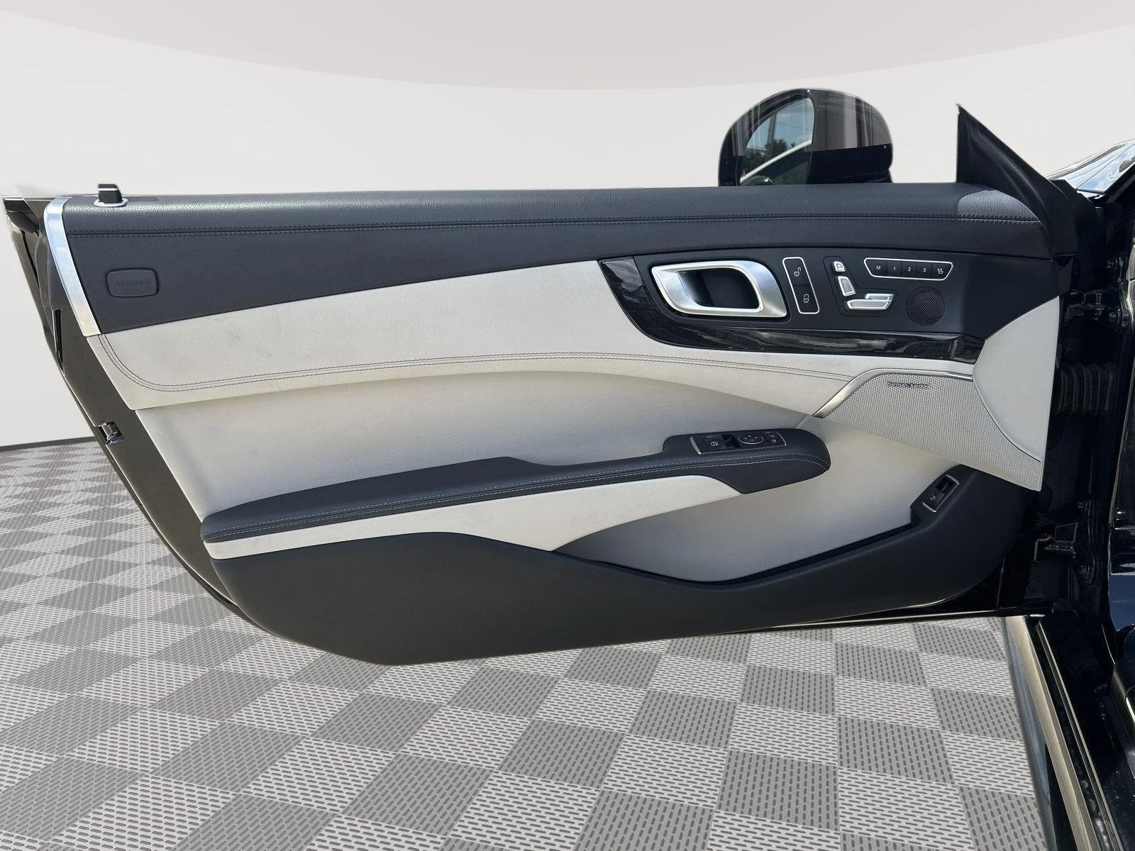 Certified Used 2020 Black Mercedes-Benz SL 450 image 11