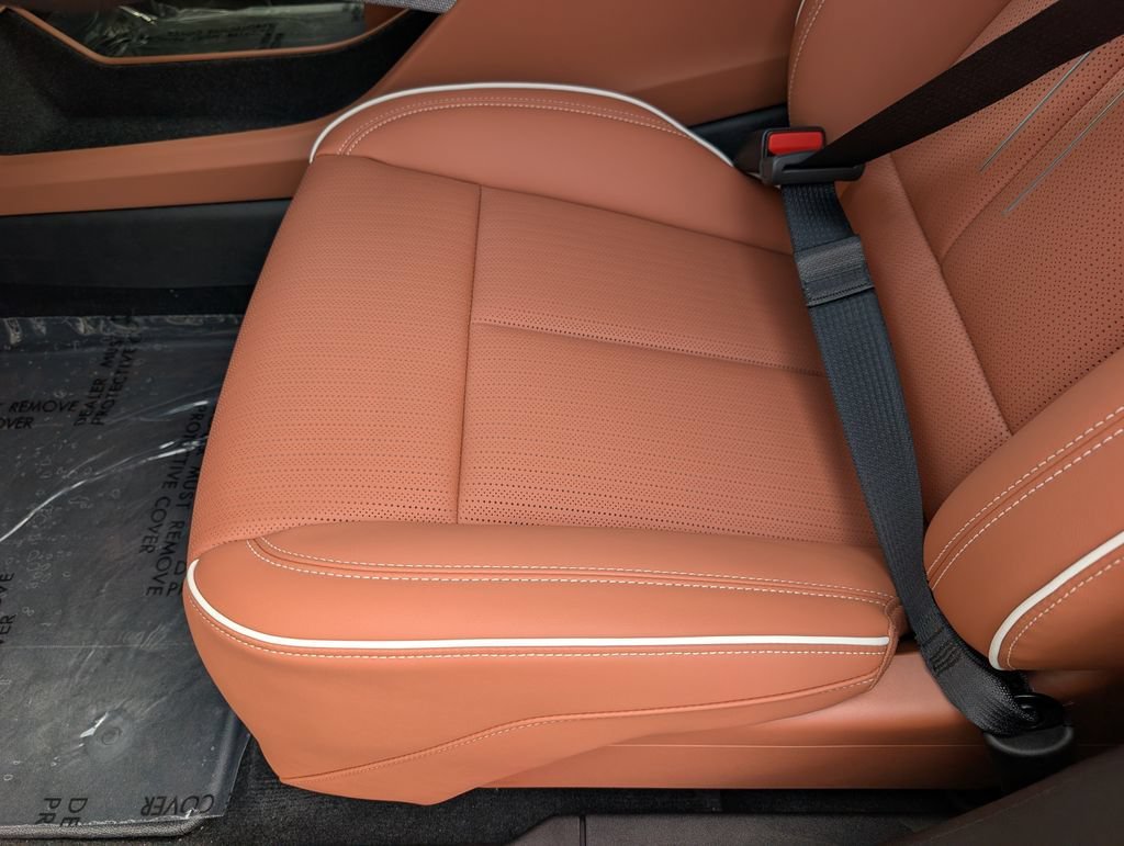 2027 Cadillac OPTIQ Premium Luxury - Photo 12