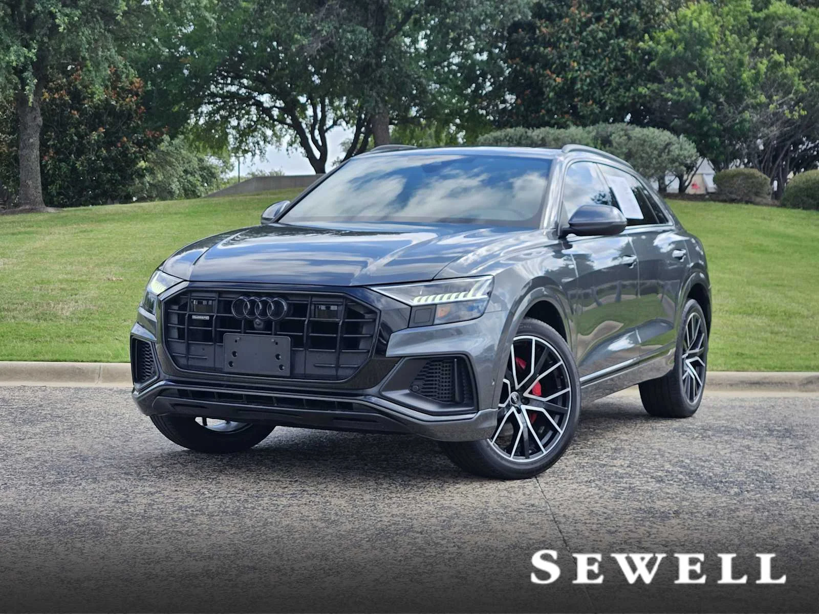 2021 Audi Q8 55 Premium Plus Tiptonic quattro's photo