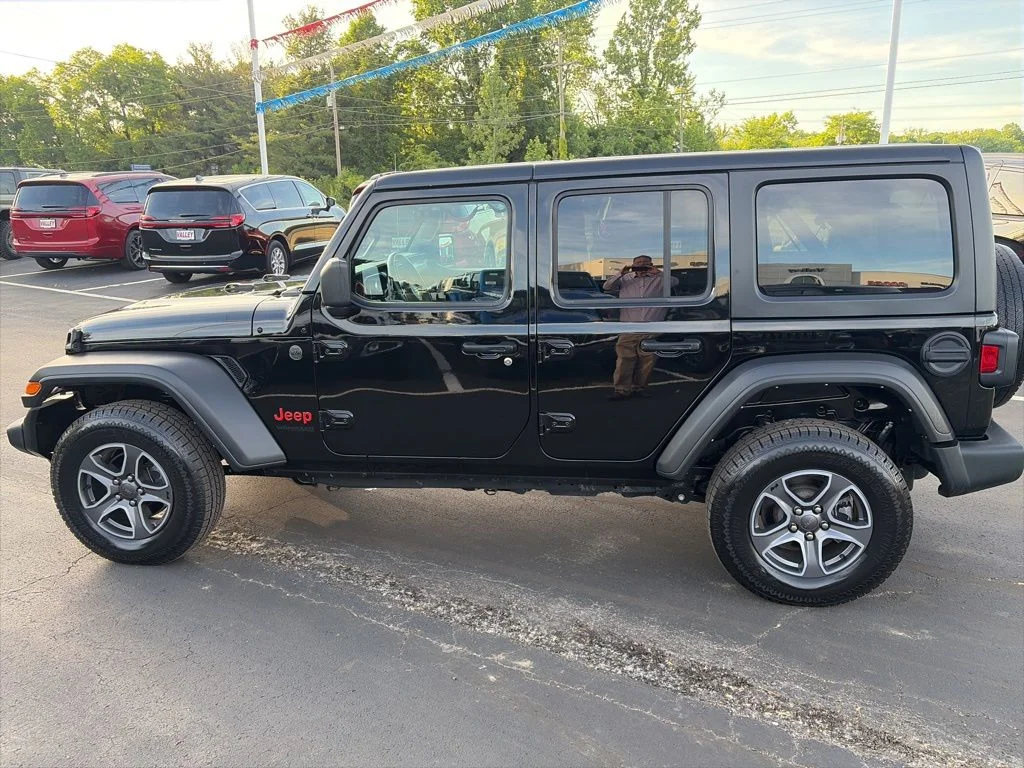 Certified Used 2022 Black Jeep Unlimited Sport S image 8
