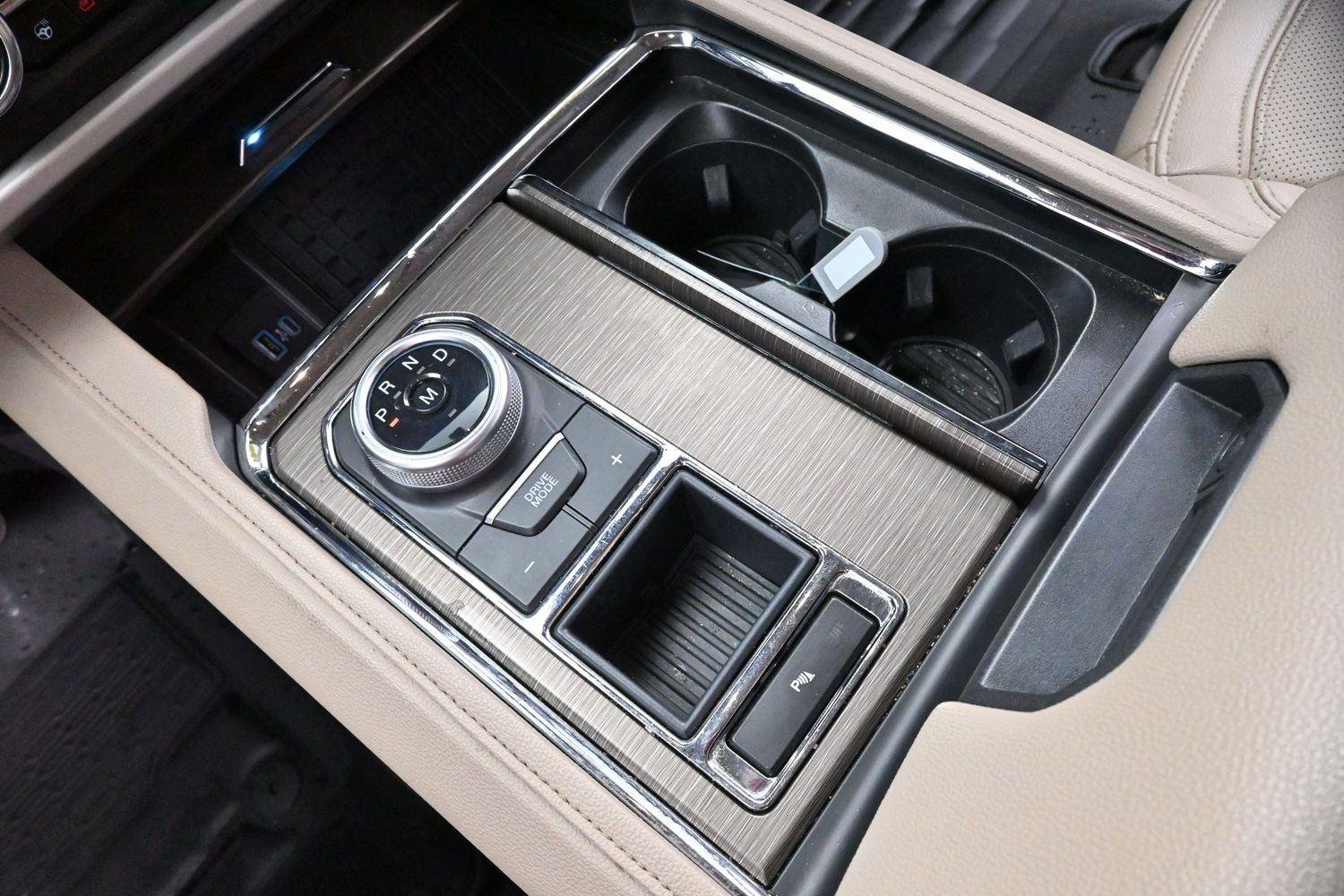 Used 2024 Agate Black Ford Limited image 30