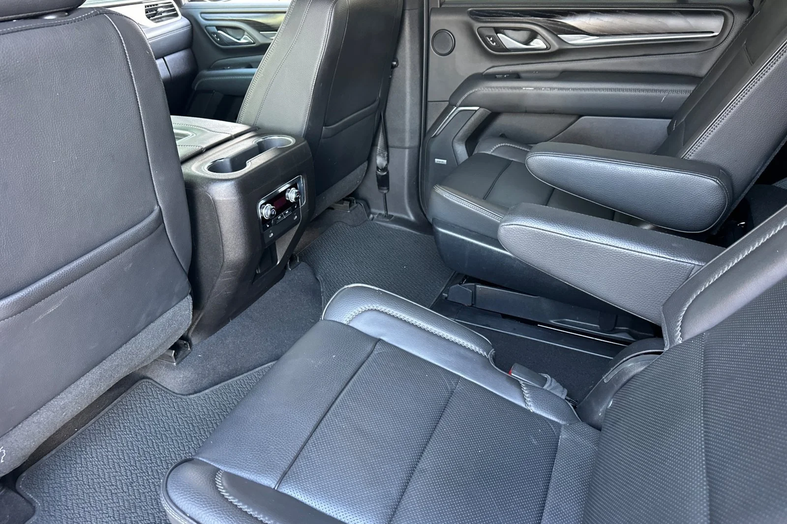 Used 2021 SATIN STEEL METALLIC GMC Denali image 12