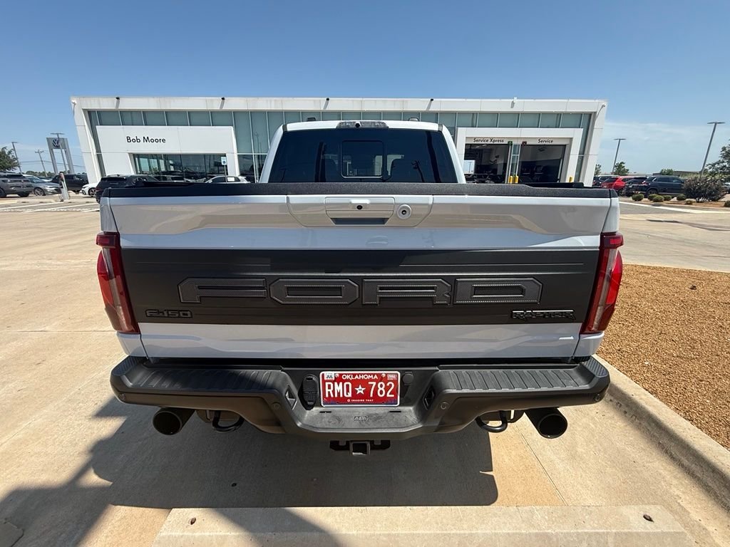 Used 2025 White Metallic Ford Raptor image 4