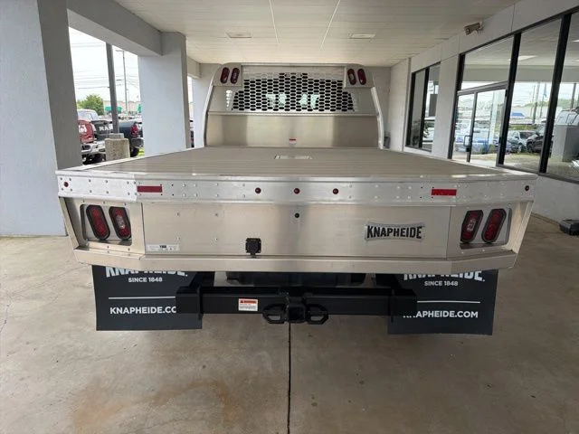 New 2026 Bright White Clear-Coat Exterior Paint RAM Tradesman image 4