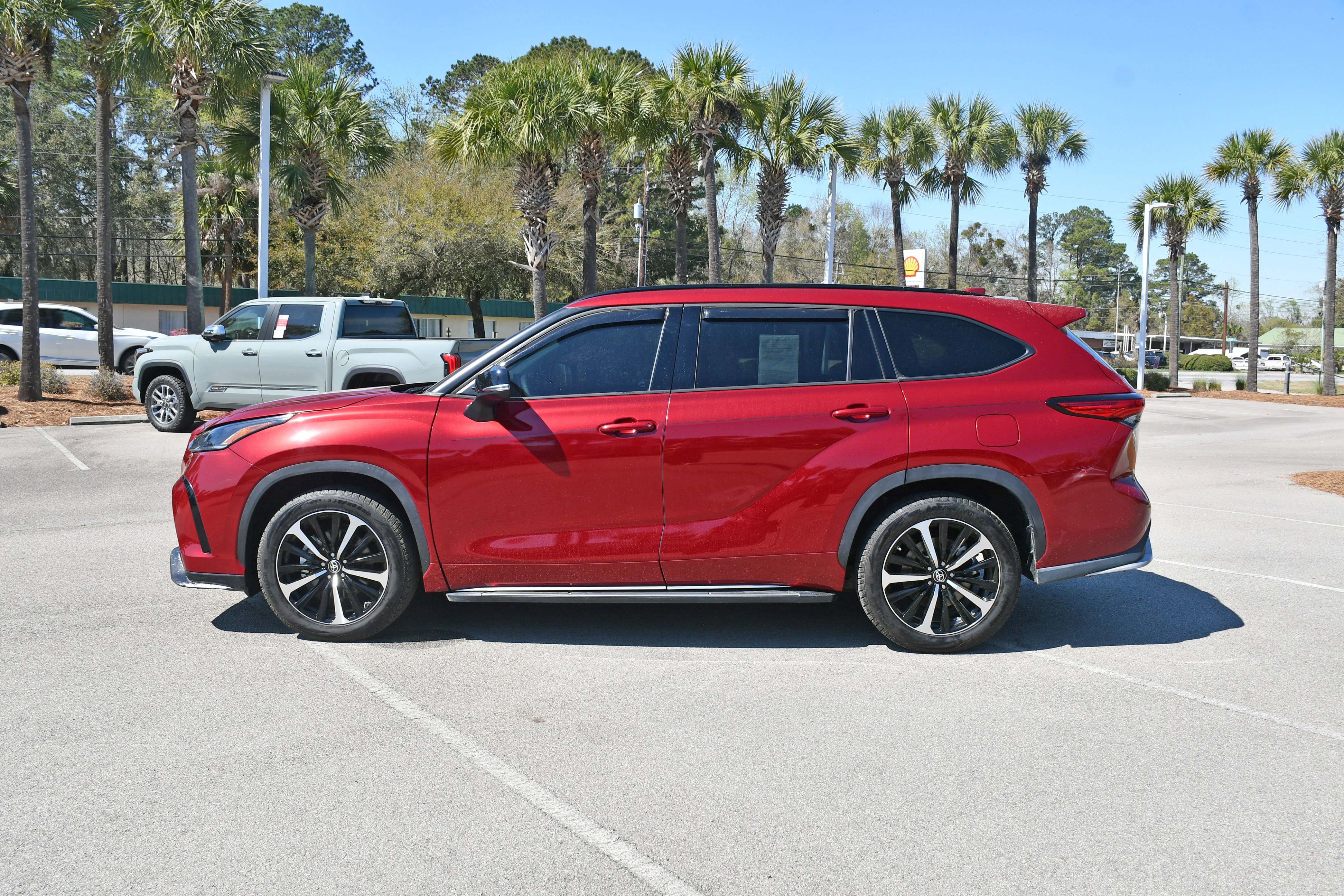 Used 2022 Red Toyota XSE image 4