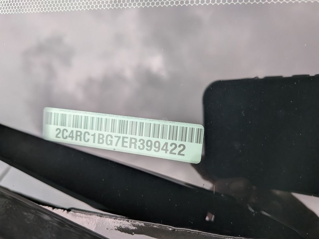 Used 2014 Silver Chrysler Touring image 6
