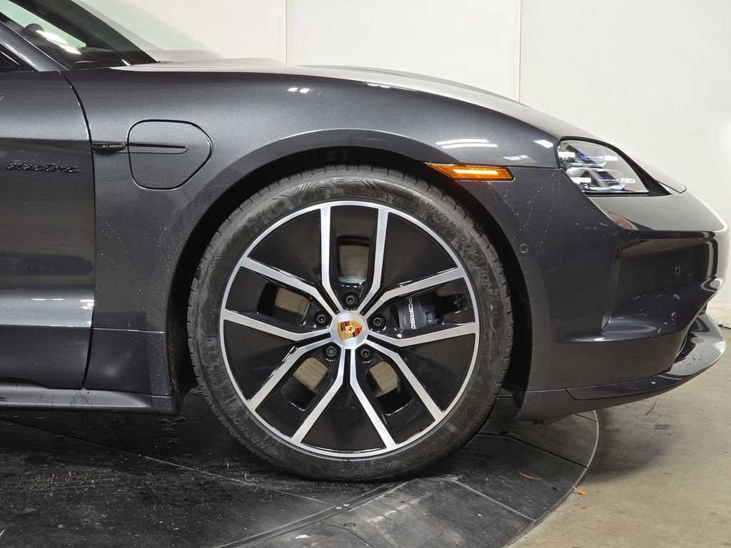 New 2026 Volcano Grey Metallic Porsche 4 image 11