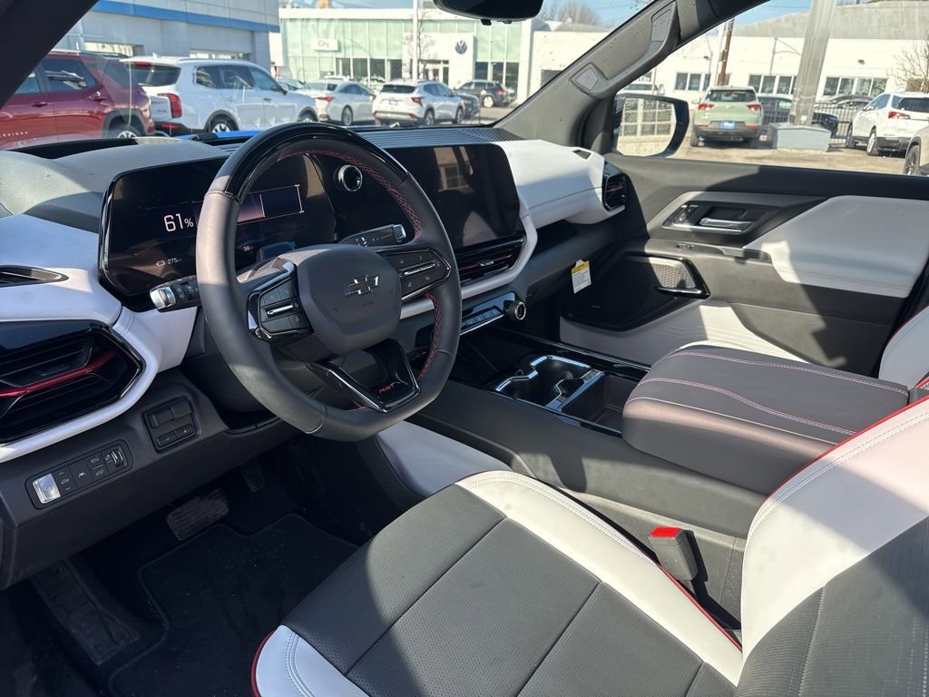 2025 Chevrolet Silverado EV RST - Photo 9