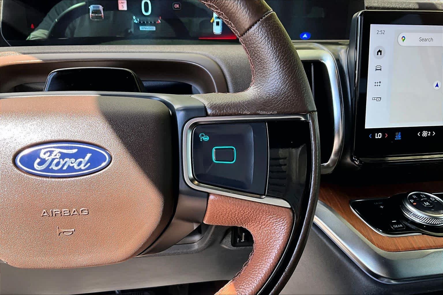 Used 2025 Agate Black Ford King Ranch image 23