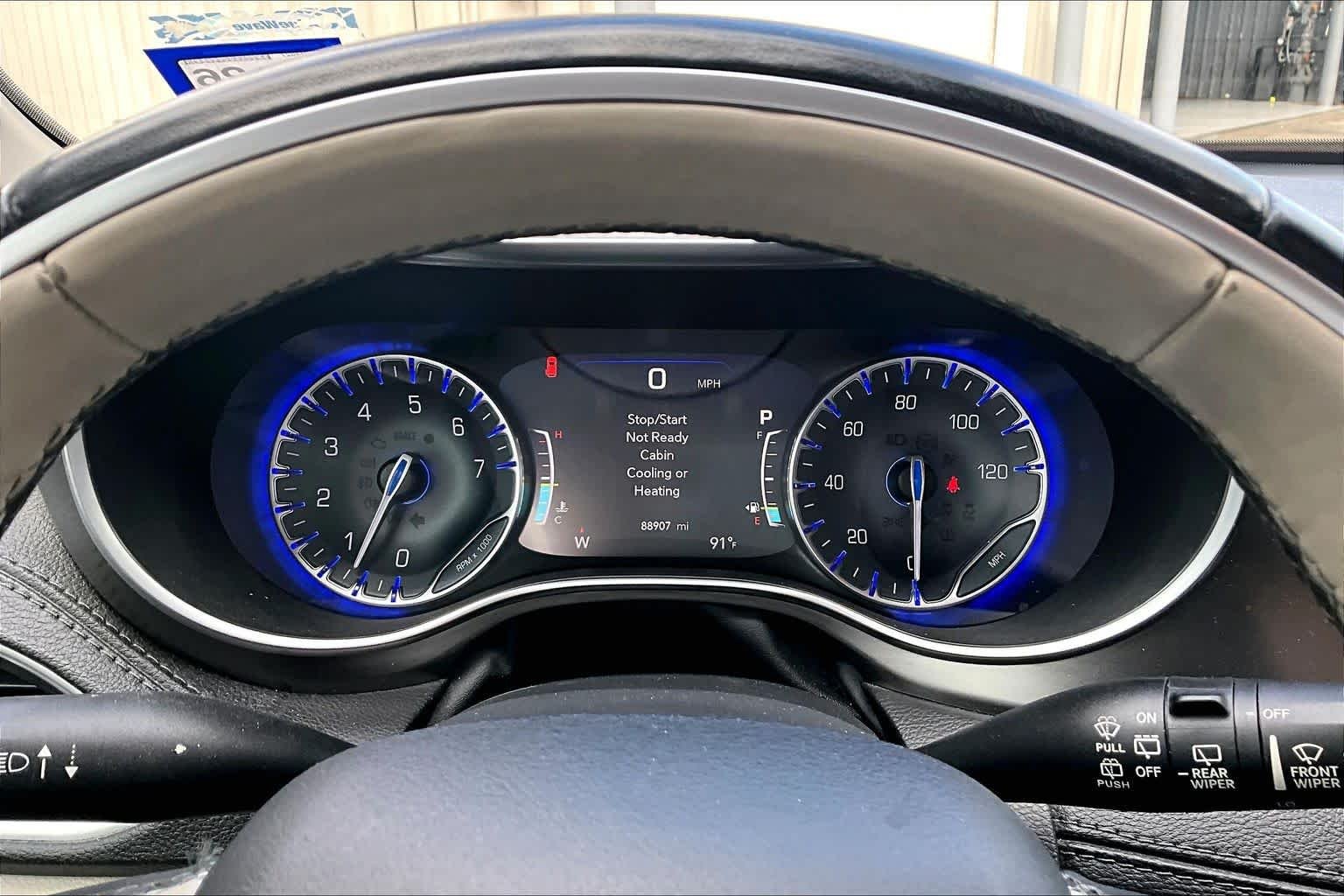 Used 2018 Velvet Red Pearlcoat Chrysler Limited image 24