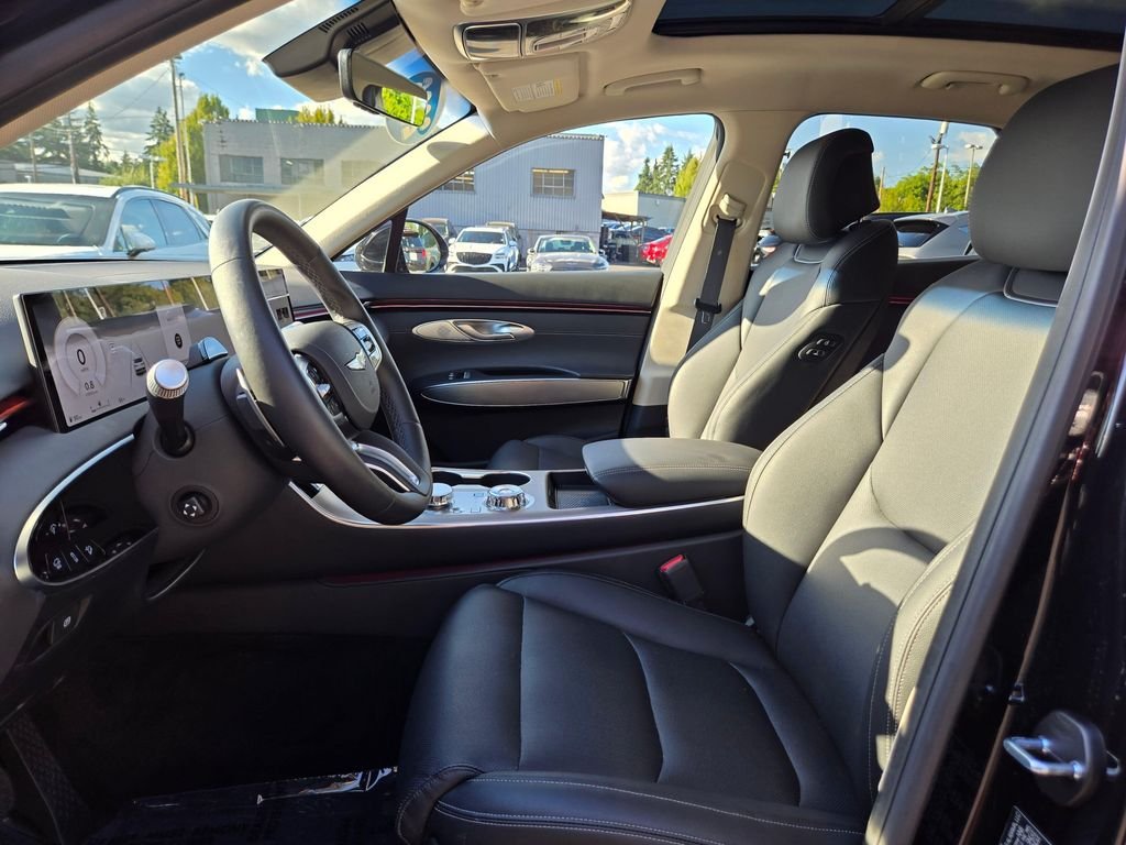 Certified Used 2026 Black Genesis 2.5T Select image 21