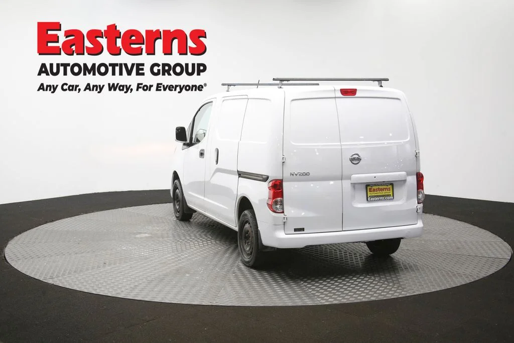 Used 2019 White Nissan SV image 63