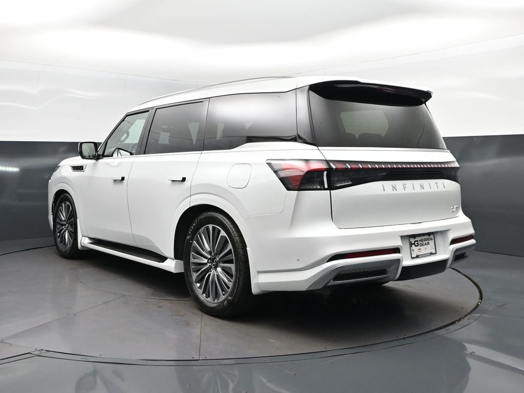 New 2027 RADIANT WHITE INFINITI Luxe 2WD image 5
