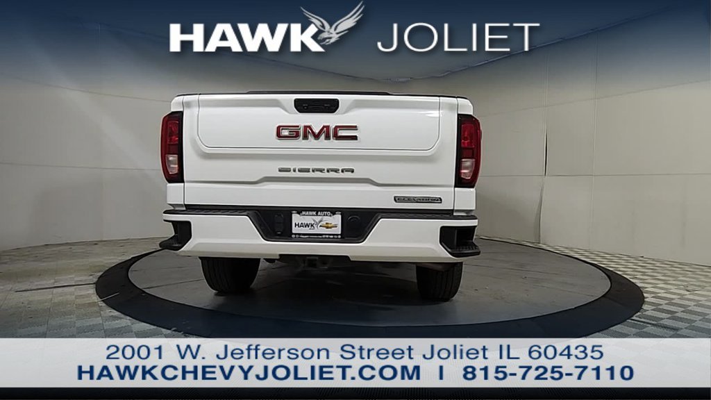 Used 2022 White GMC Elevation image 6