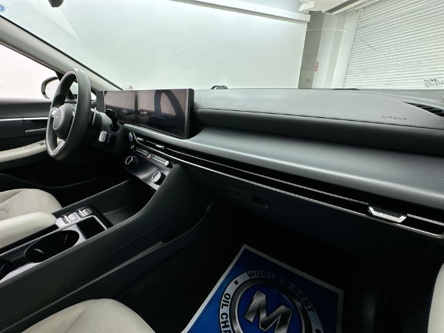 2025 Hyundai Sonata SEL - Photo 13