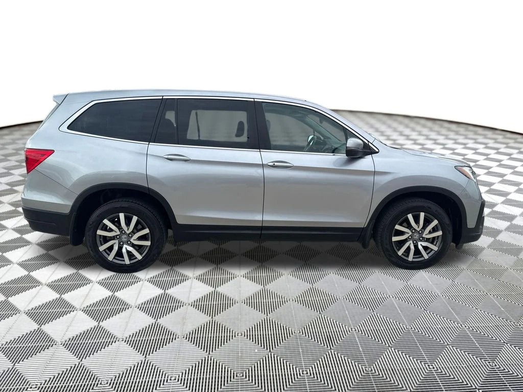 2020 Honda Pilot EX-L - Photo 6