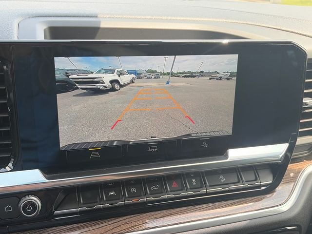 Used 2024 Gray Chevrolet LT image 21