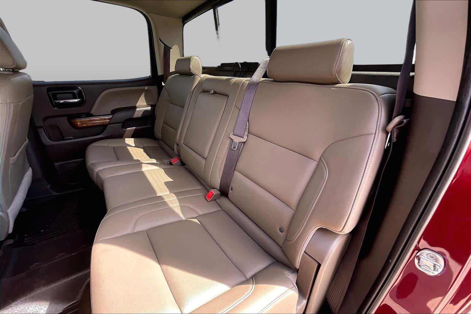 Used 2018 RED QUARTZ TINTCOAT GMC SLT image 20
