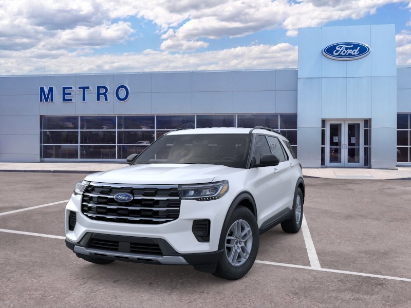 Used 2026 Star White Metallic Tri-Coat Ford Active image 3
