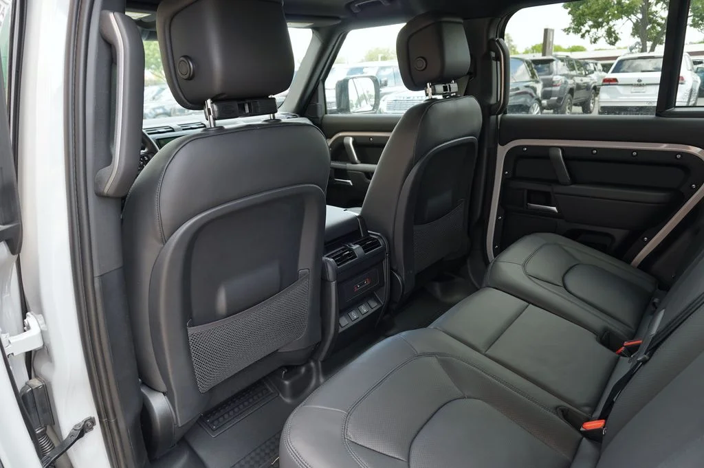 New 2026 Borasco Grey Land Rover X-Dynamic SE image 29
