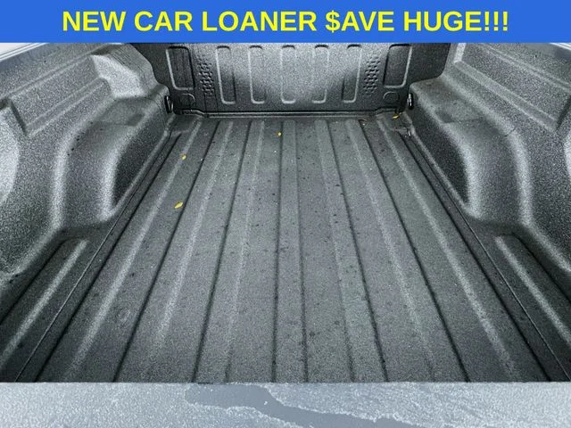 New 2026 Bright White Clear-Coat Exterior Paint Jeep  image 23