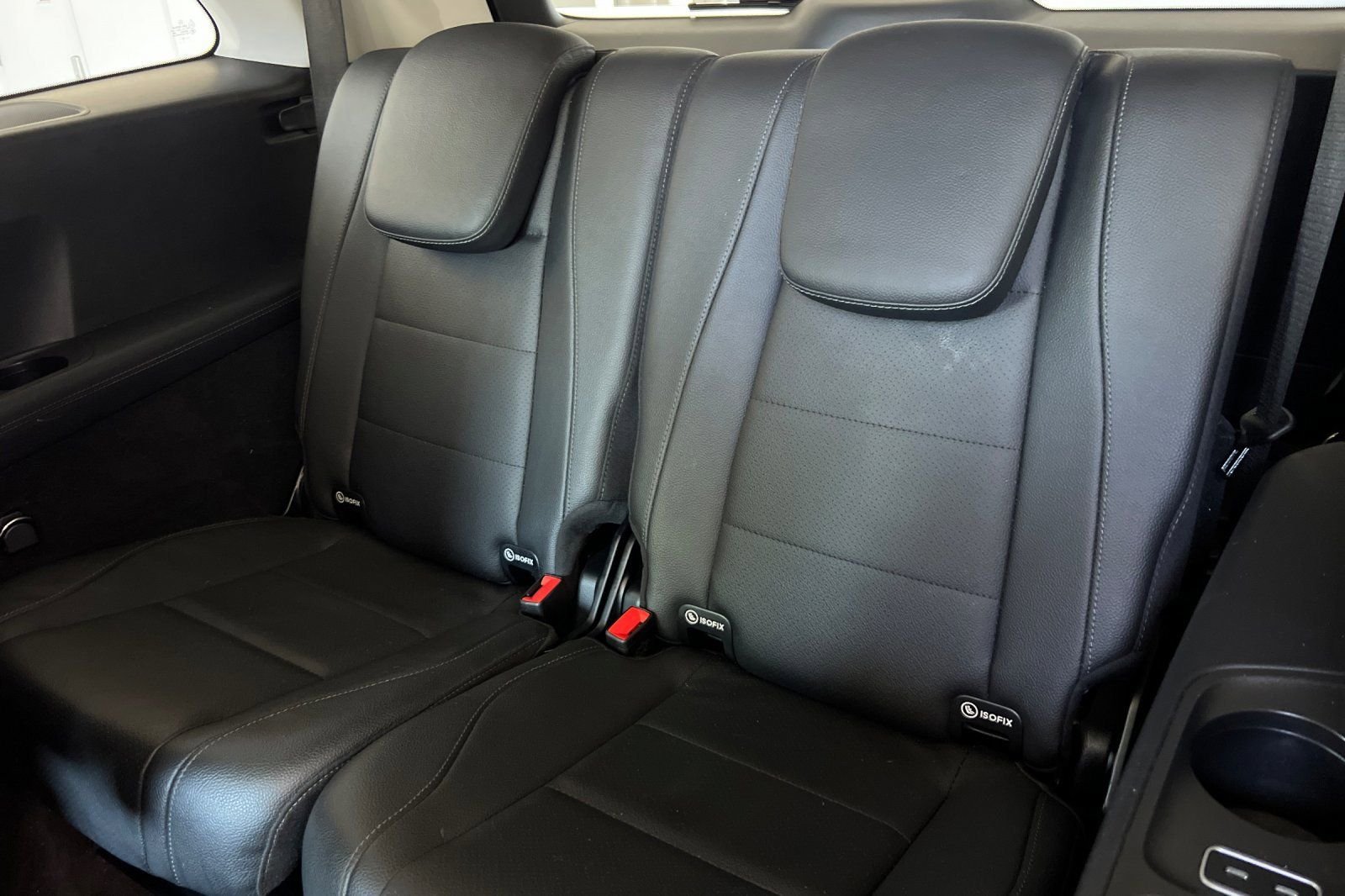 Used 2023 Polar White Mercedes-Benz 450 image 18