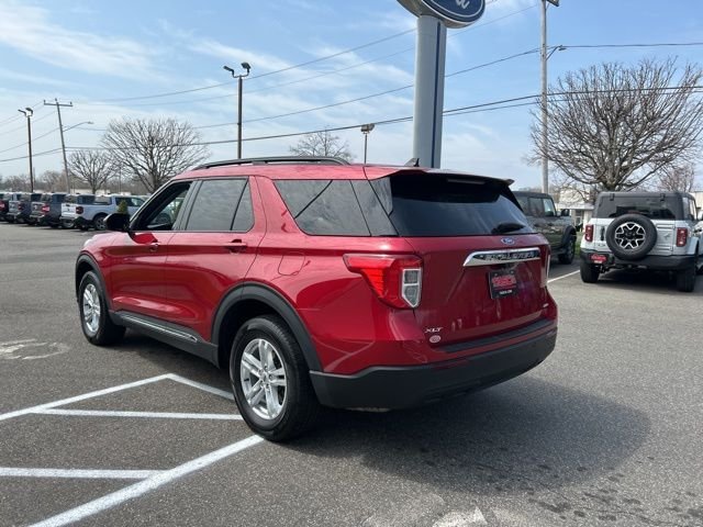 Used 2023 Red Ford XLT image 5