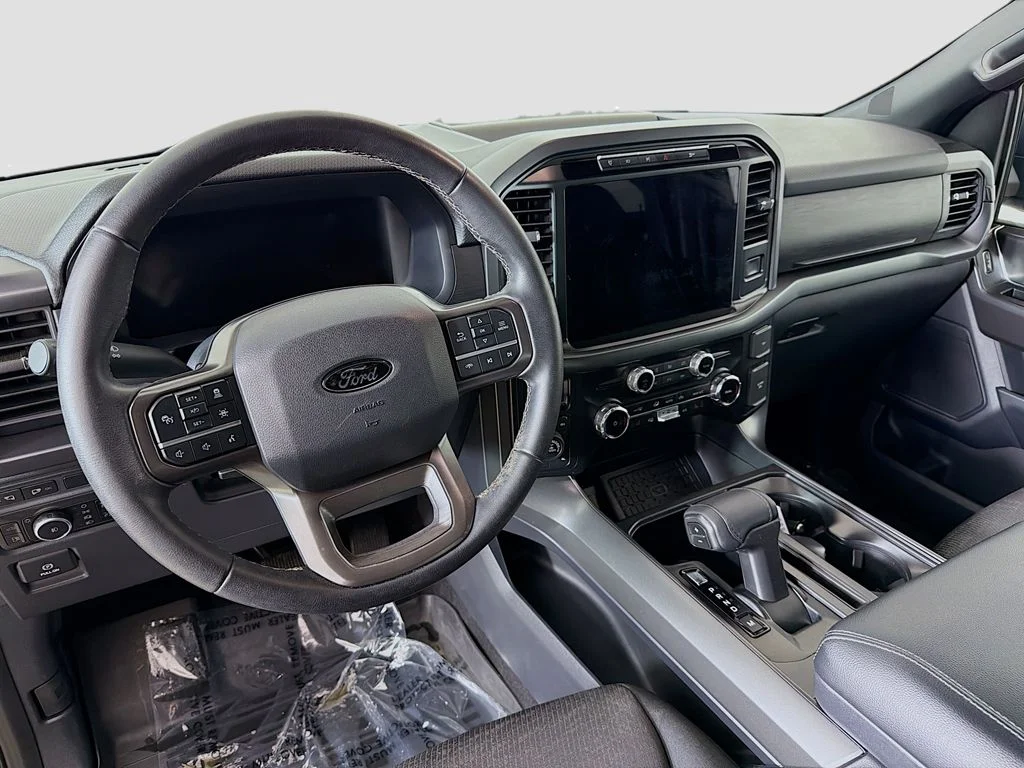 Certified Used 2024 Agate Black Metallic Ford XLT image 18
