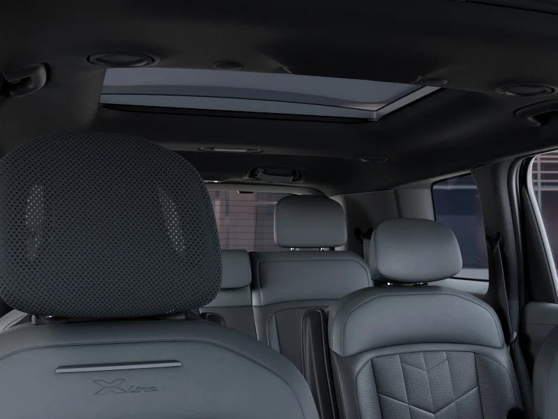 New 2027 Black Jade Green Kia X-Line SX image 27