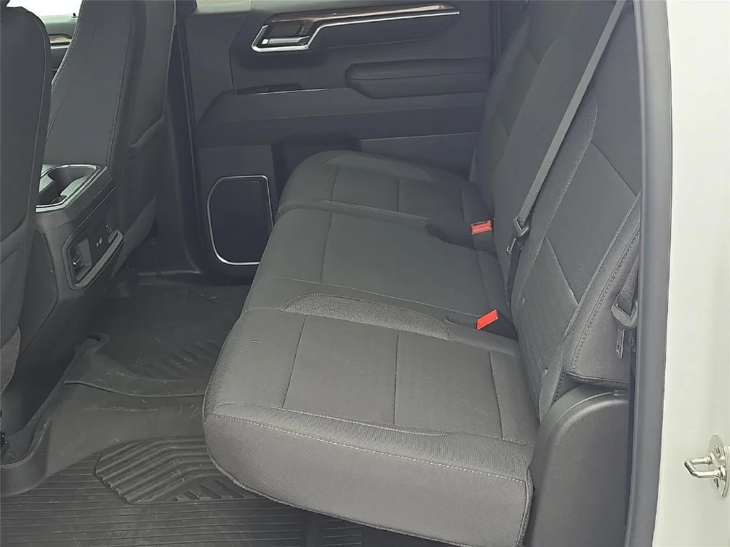 Used 2026 Summit White Chevrolet RST image 15