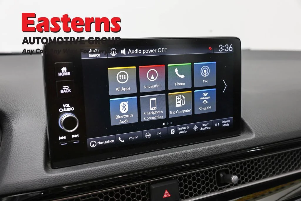 Used 2022 White Honda Touring image 18