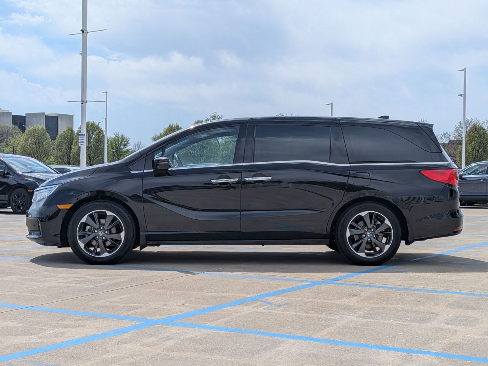 2023 Honda Odyssey Elite - Photo 9