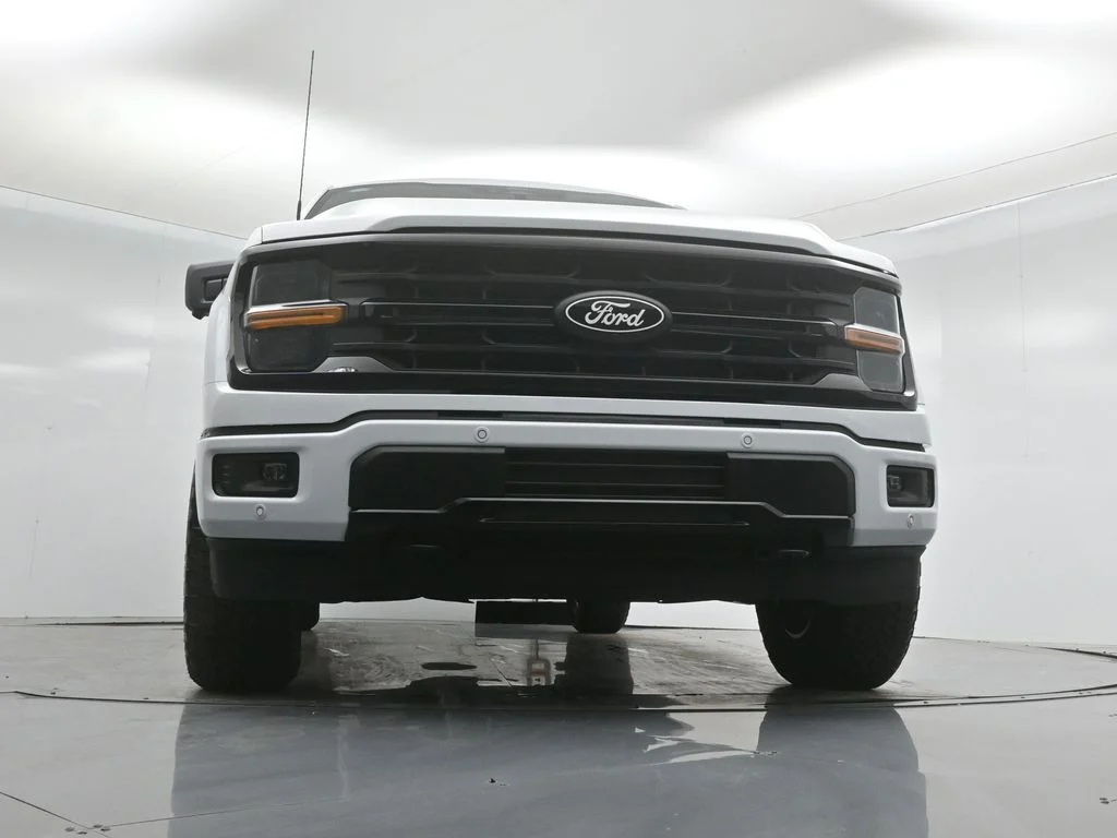 New 2026 Oxford White Ford XLT image 43