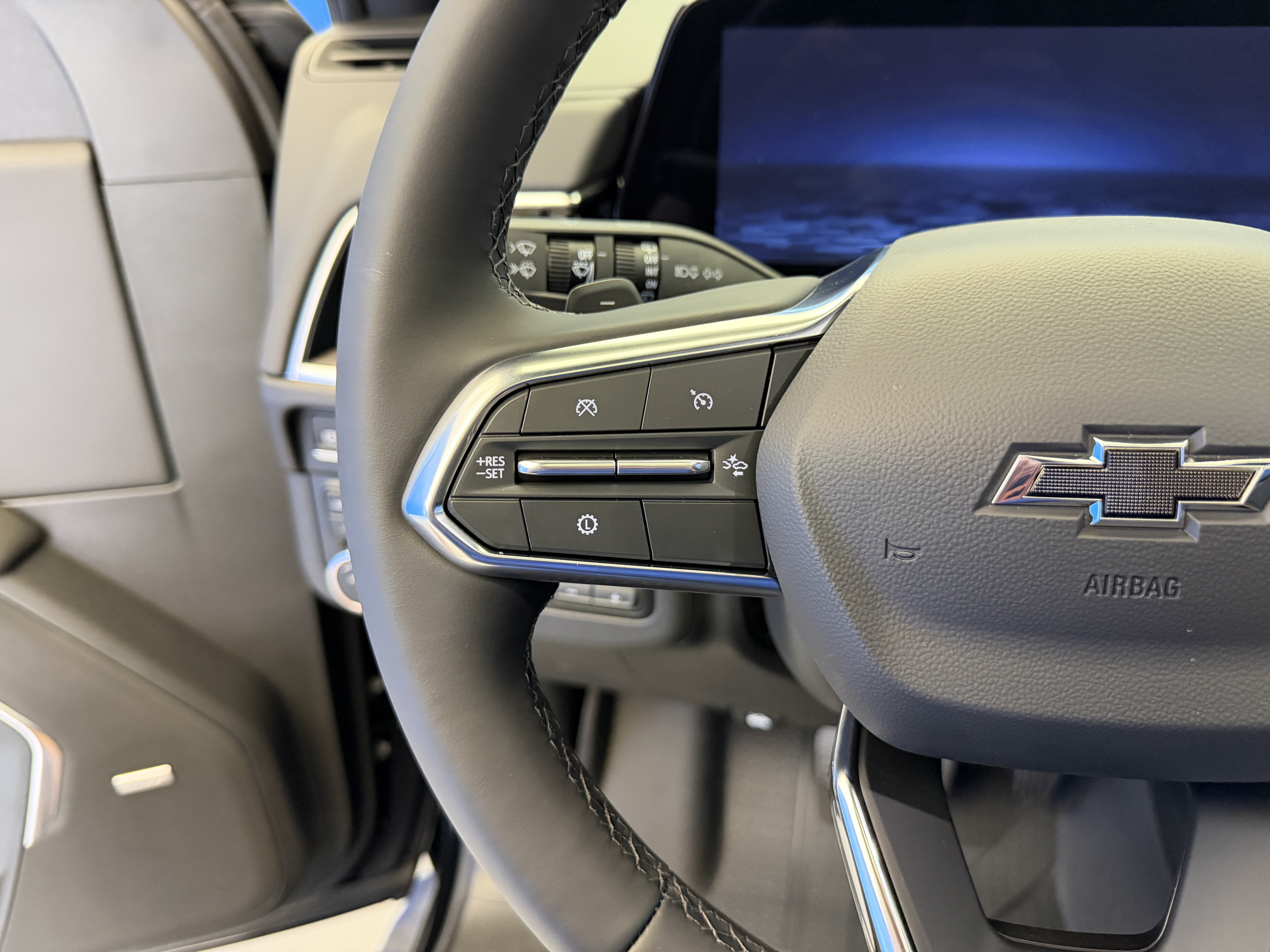2026 Chevrolet Tahoe Z71 - Photo 18